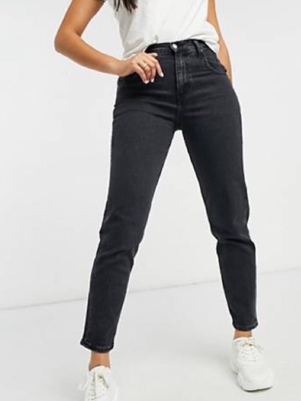 Hollister Women’s Ultra High Rise Mom Jean 5S Waist 27 Dark Wash